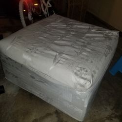 Ottoman With Cover