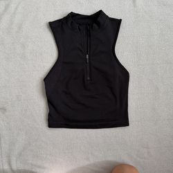 Lululemon top
