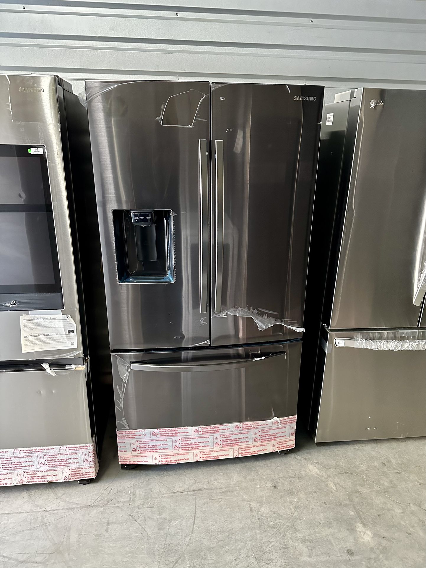 New Black Stainless Samsung French Door With Bottom Freezer 