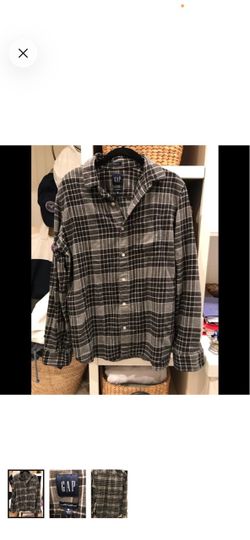 Gap Plaid Flannel Button-Up Shirt