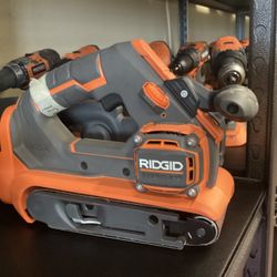 RIDGID 18V Brushless Belt Sander (Tool-Only) $100