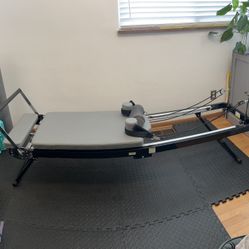 Pilates Reformer