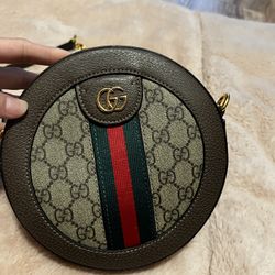 Gucci Round Shoulder Bag