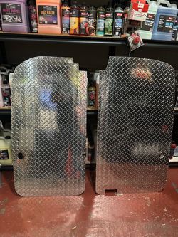 Transit city connect rear door diamond plates only asking $500 (financing available)