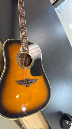 Kieth Urban Phoenix Acoustic Guitar