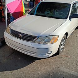 2003 Toyota Avalon 