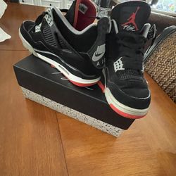Air Jordan 4 Retro
