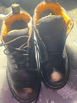 Men's Doc Martens Brown Leather Boots (11410) Sz. 8