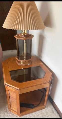 Coffee table, side tables, and lamps