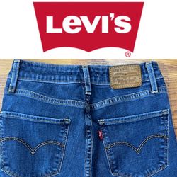 Levi's® 721™ HIGH-RISE SKINNY STRETCH PREMIUM JEANS - W24