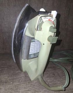 Vtg GE Spray Steam And Dry Iron