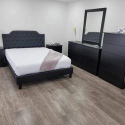 Brand New Bedroom Set / Juego de Cuarto Nuevo a Estrenar … Delivery Available 🚚