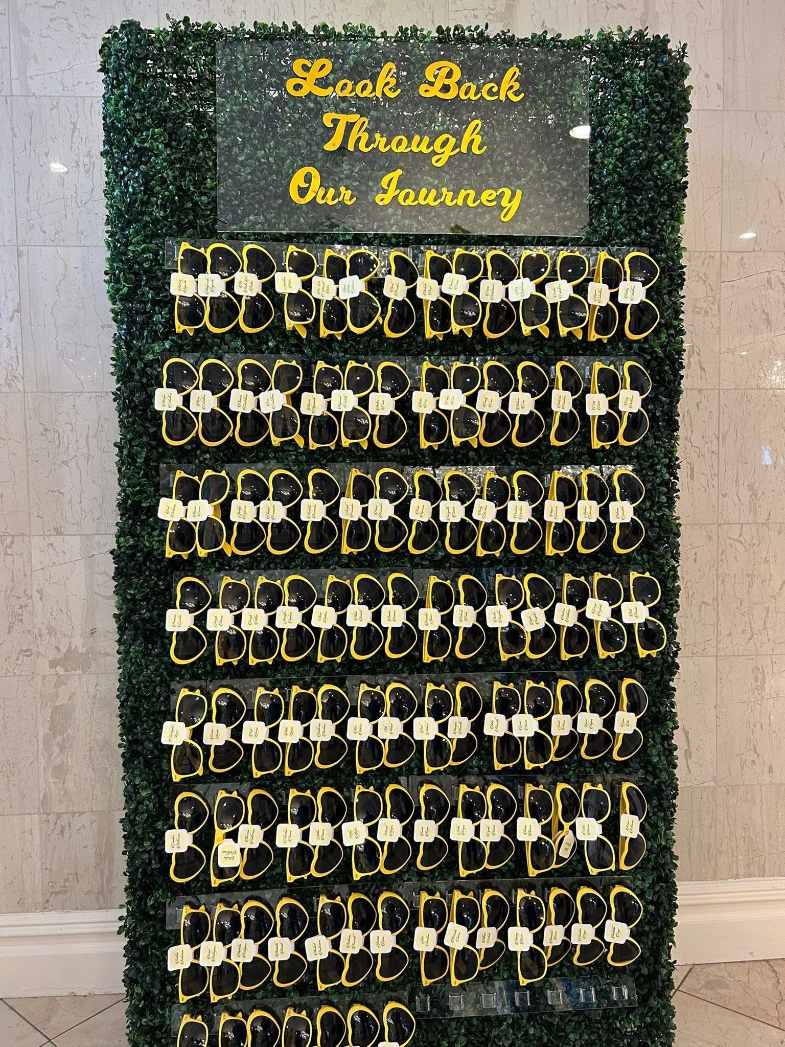 Grass Wall with Sunglasses Holders - Escort Card Wall