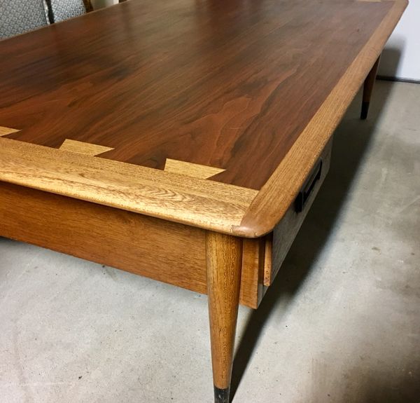 Lane Acclaim Mcm Large Tail Coffee Table W Drawer Altavista Lane Acclaim Mcm Large Tail Coffee Table W Drawer Altavista 0900 32 For In Mesa Az Offerup