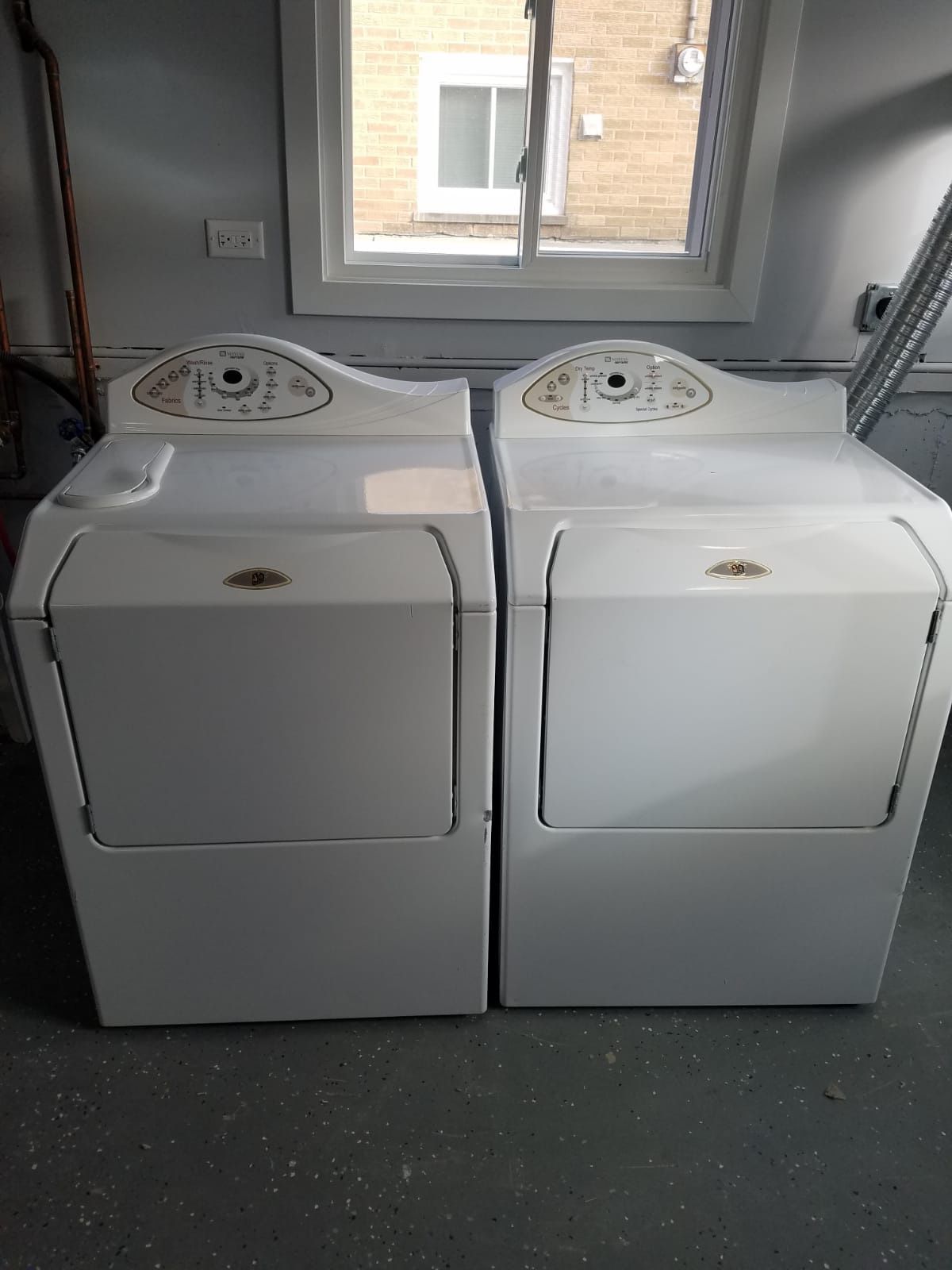 MAYTAG WASHER AND ELECTRIC DRYER