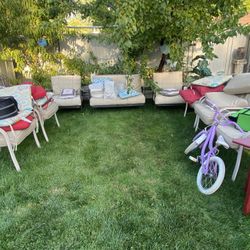 Garage Sale In Skokie!!