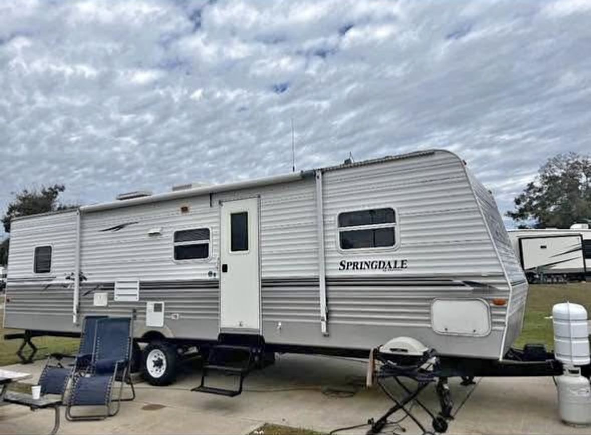 2007 Springdale 29ft Travel Trailer