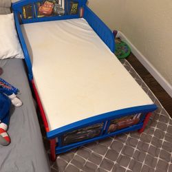 Toddler Lightning McQueen Bed 