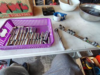 Large Lot of Chrome Socket Set with Ratchet