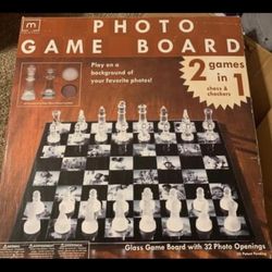 Brand New Melannco Photo Game Board Chess Checkers Glass Game Board w/32 Photo Openings