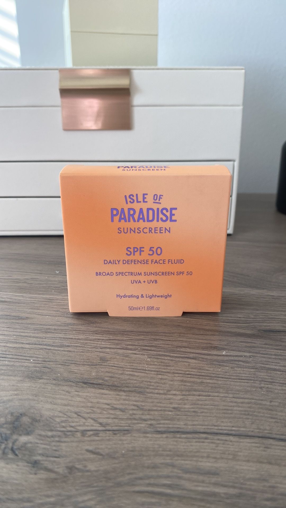 Brand New Isle of Paradise SPF 50 Face Sunscreen