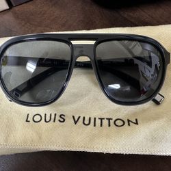 Louis Vuitton Sunglasses 😎 