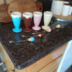 Vintage Style Ice Cream Cups