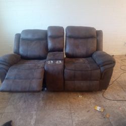 Love Seat Rocker/ Recliner