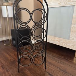 8 Bottles Wine Rack