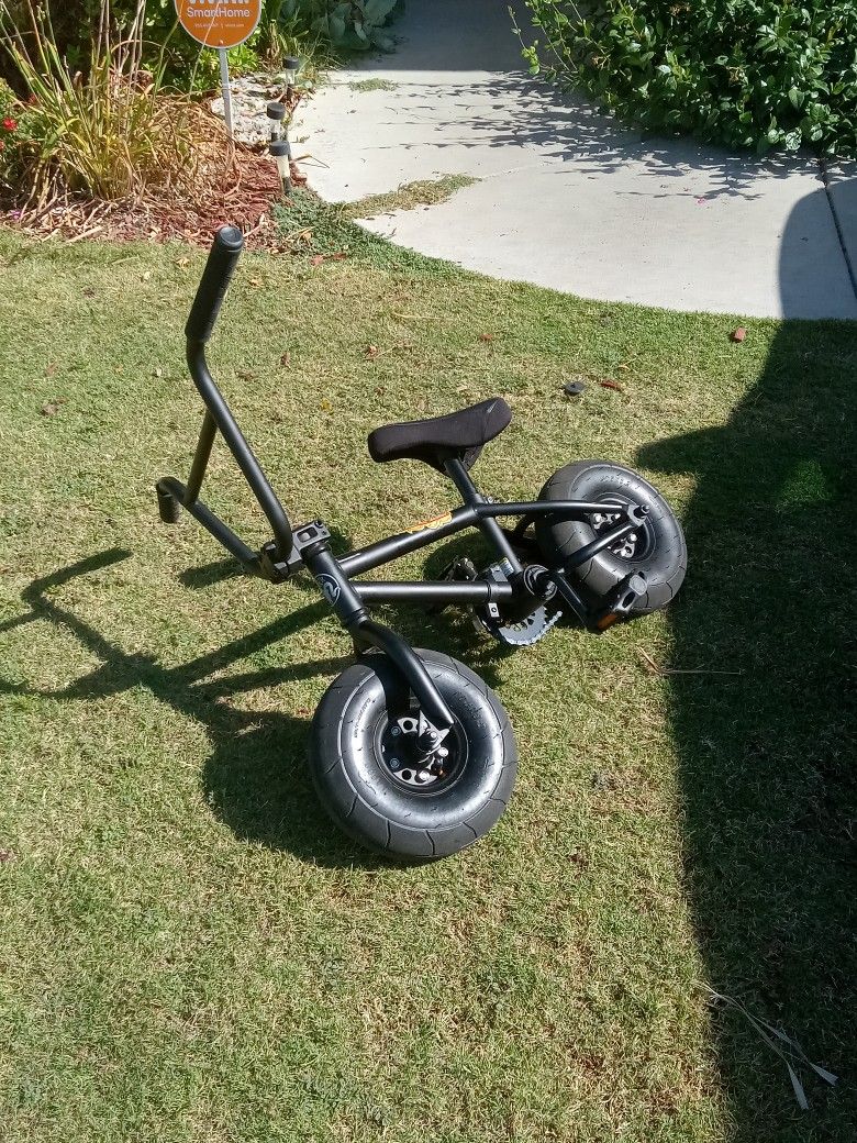 Black Mini Rocker Bmx Bike for Sale in Bakersfield CA OfferUp