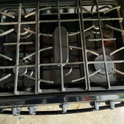 Natural Gas Kenmore Range, Black, 30”w 26d
