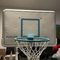 Splash and Slam Basketball Hoop