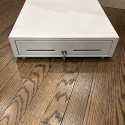 Shopify Compatible POS Cash Drawer – White – Excellent Condition w/ Key  