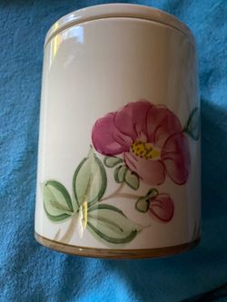 Vintage new Franciscan ware desert rose canister