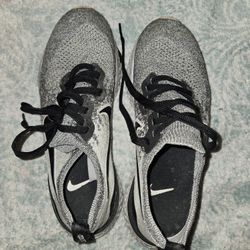 Women's Nike Shoes
