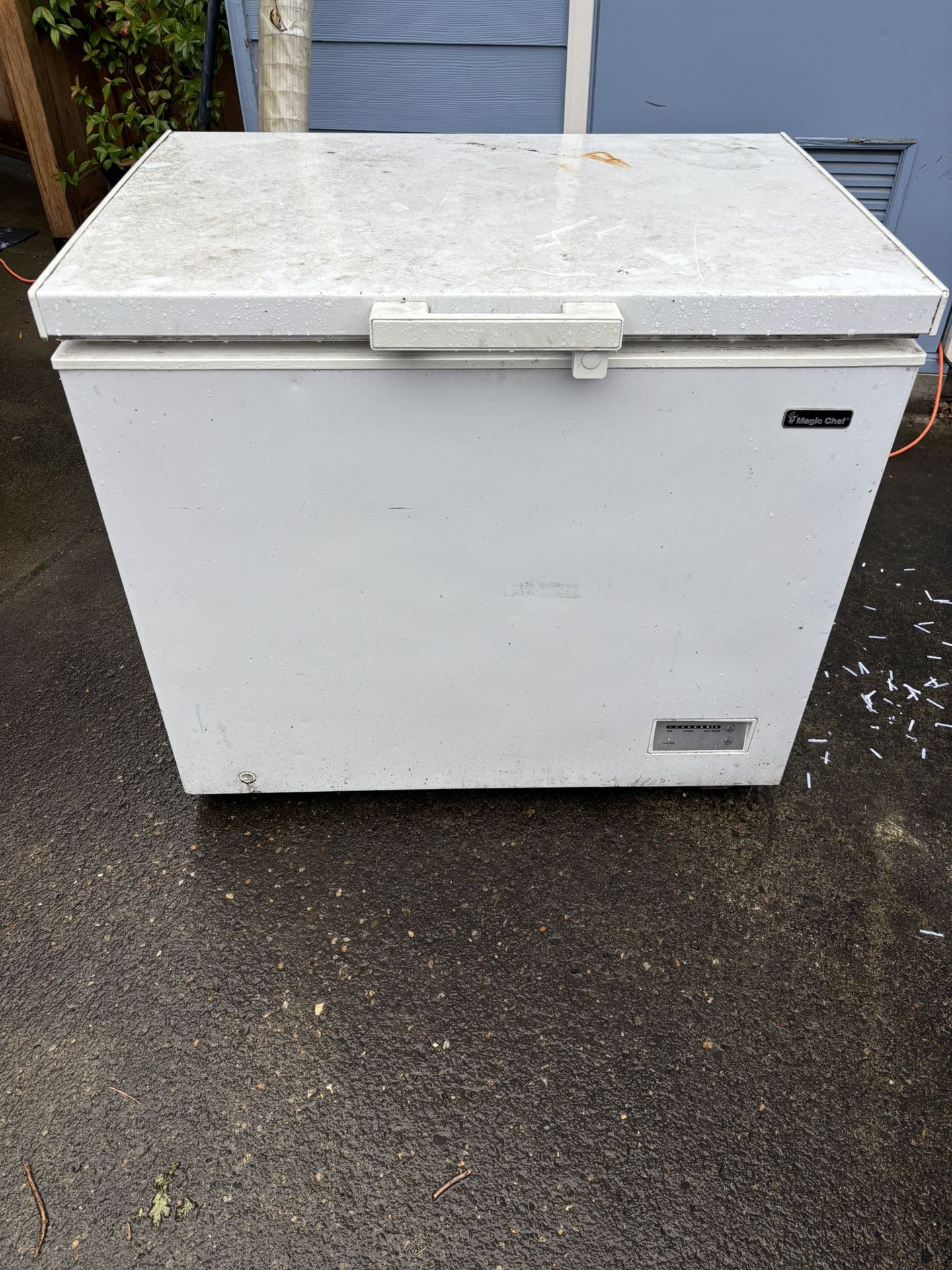 Free Magic Chef Chest Freezer
