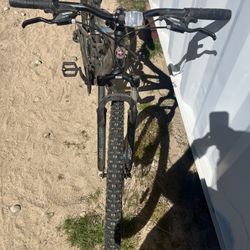 Schwinn Ember Mountain Bike