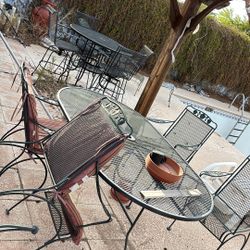 Poolside table and chairs