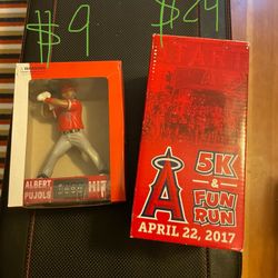 LA Angels Collectors Memorabilia- Albert Pujols Hit counter Toy & Mike Trout Bobble head 2017 - MINT CONDITION