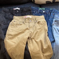 Boys Size 12 Regular And Slim Mix Of  Levi’s Jeans 