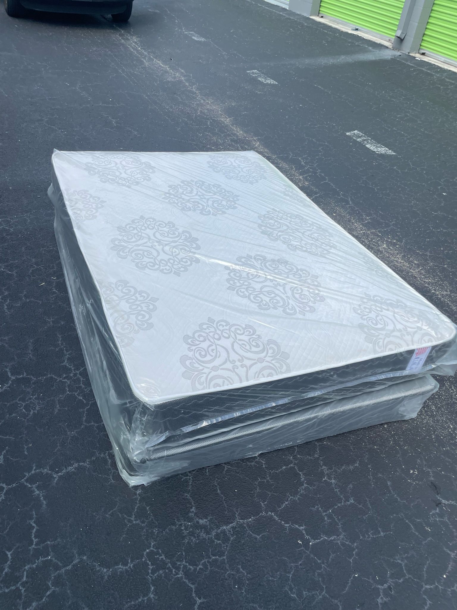 NEW FULL SIZE SET MATTRESS AND BOX SPRING 2pcs