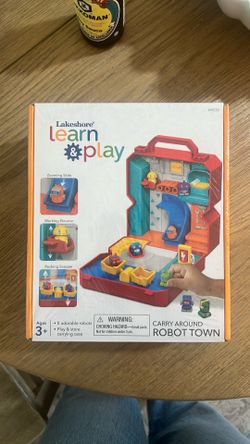 Lakeshore Learning Carry Around Robot Town