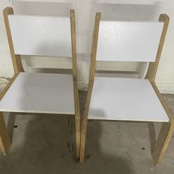 Kidkraft Two Wooden Chairs