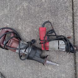 2 Milwaulkee Tools