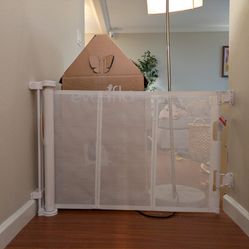 White Mesh Baby Gate Retractable 3 Available 