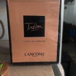 Tresor Perfume 