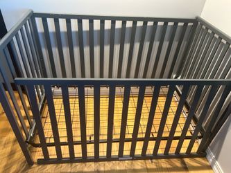 Crib with Mattress