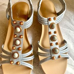 Summer Sandals   Size 9.5