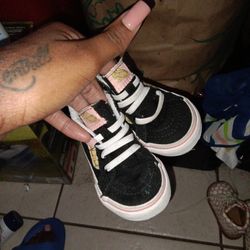 Size 4c Vans $15