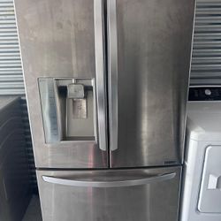 Refrigerador LG counter depth 680